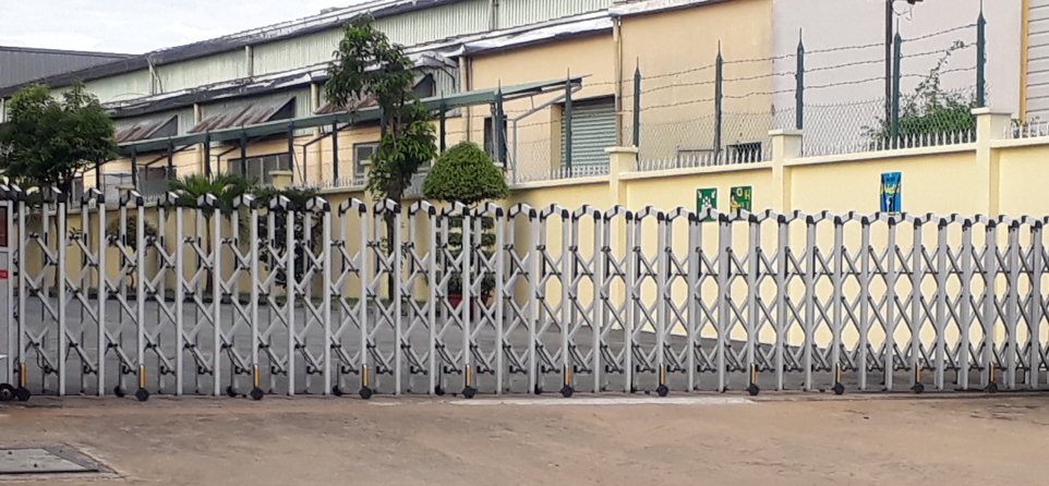 Sửa cửa cổng xếp huyện Thuận An 